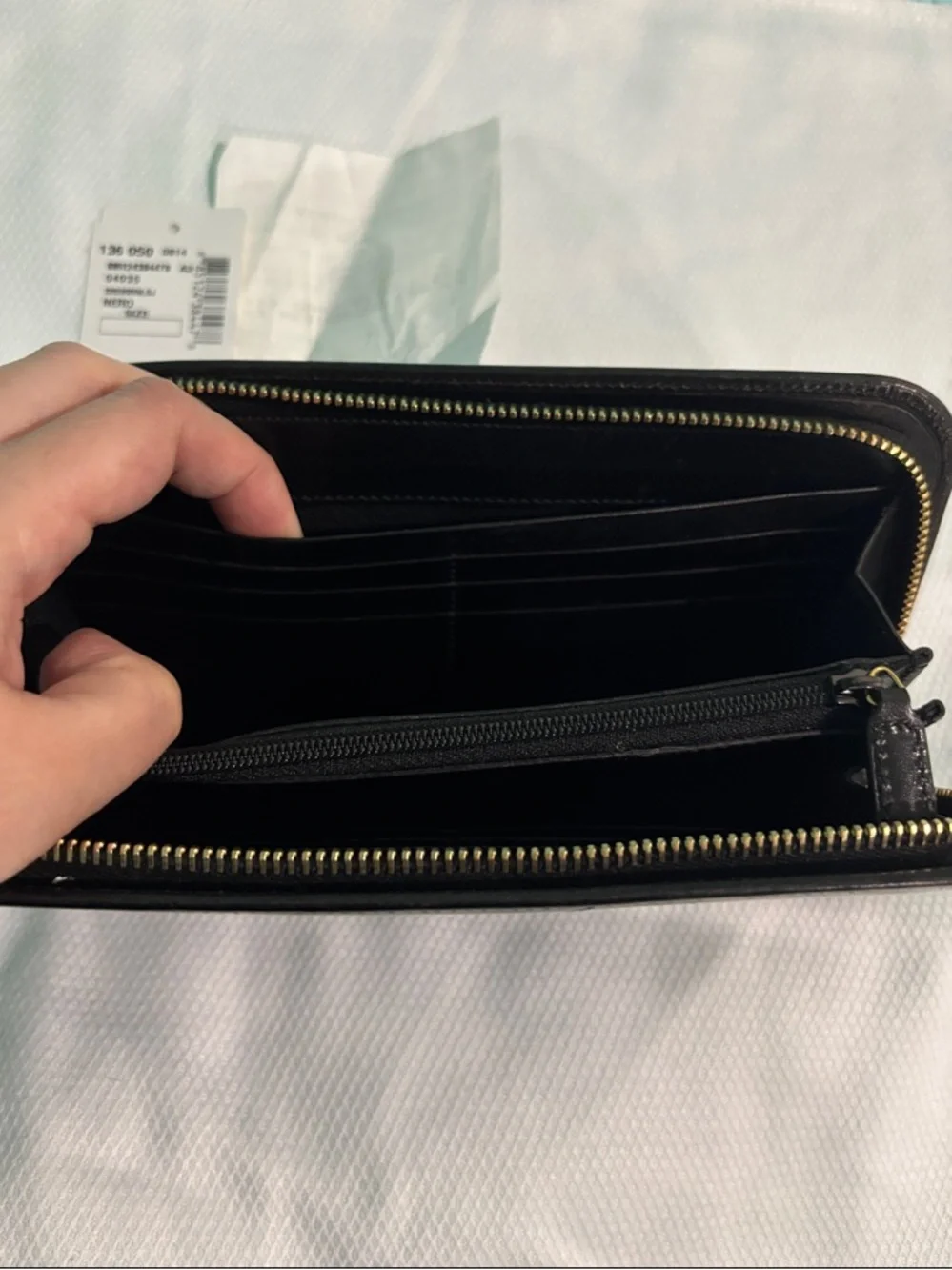 Saint Laurent Amarena Calfskin Leather Zip-Around Wallet - Picture 11 of 16